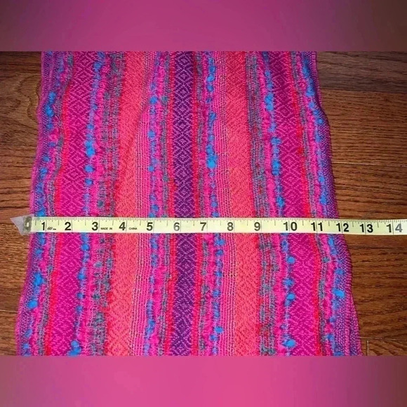 PERUVIAN LINK MULTICOLOR BOUCLE BABY ALPACA SCARF - Picture 5 of 6